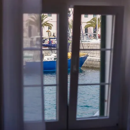 Basioli Appartement *